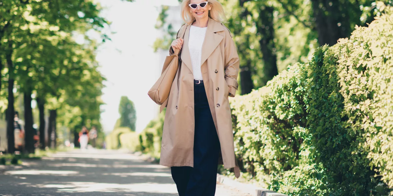 Woman in casual clothing, natural lighting, lifestyle setting