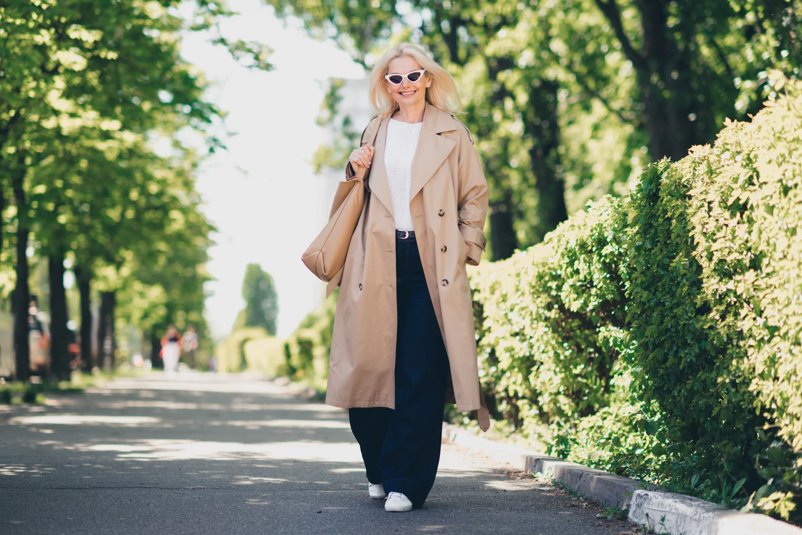 Woman in casual clothing, natural lighting, lifestyle setting